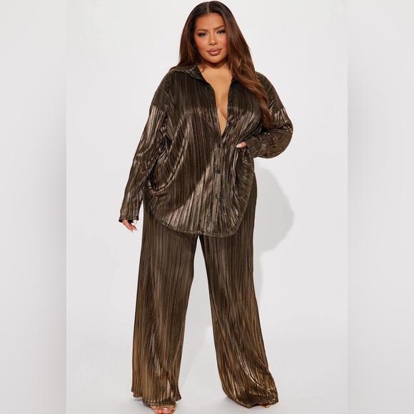 Metallic gold matching pant set - Picture 2 of 5